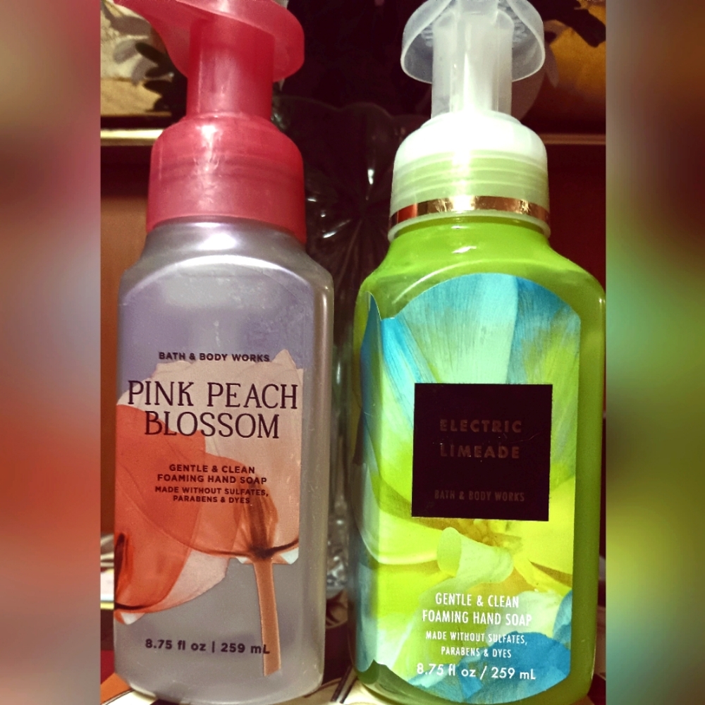2 New BB&W Pink Peach Blossom &  Electric Limeade Gentle Foaming Hand Soap.